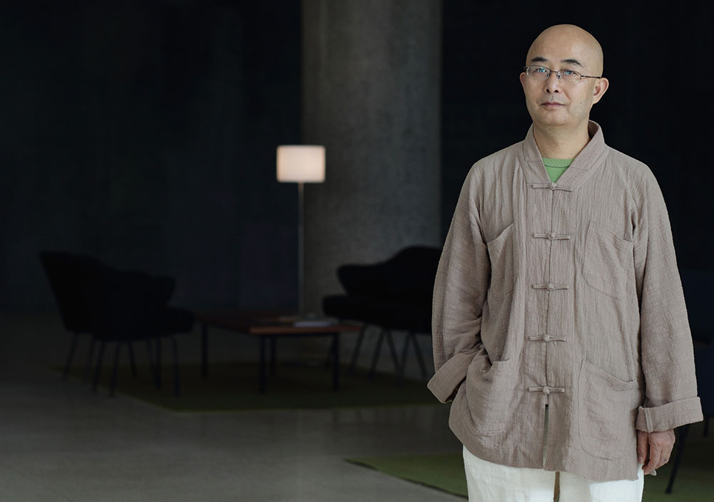 A Hero of the China Underground - Vimarsana News