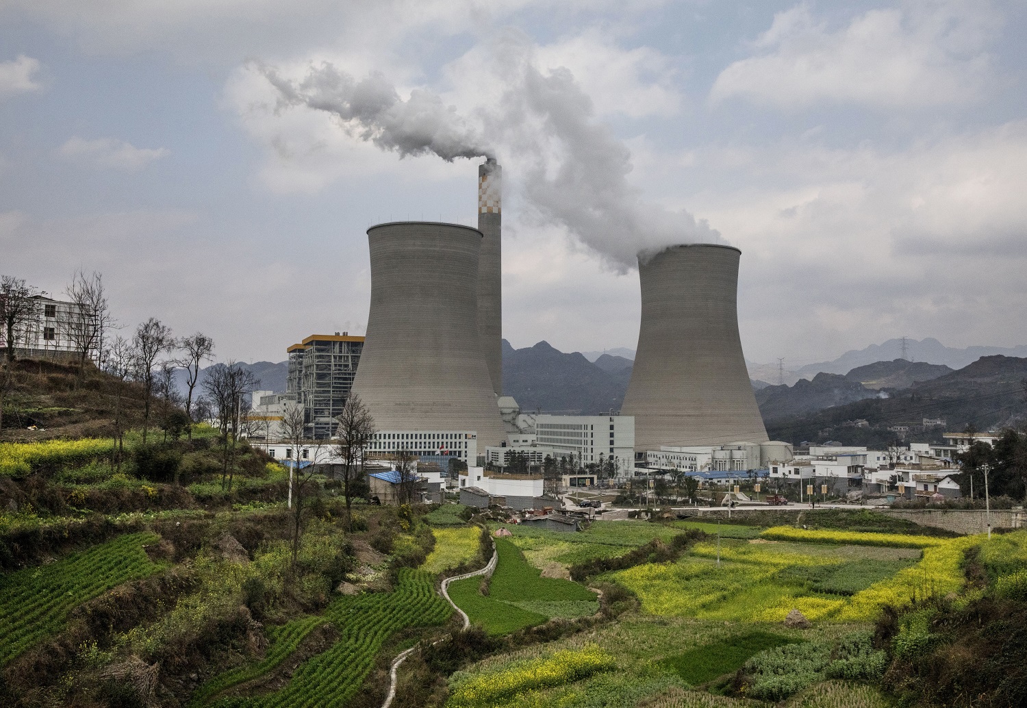 As the U.S. Steps Back, China Must Step up on Climate Leadership - Vimarsana News