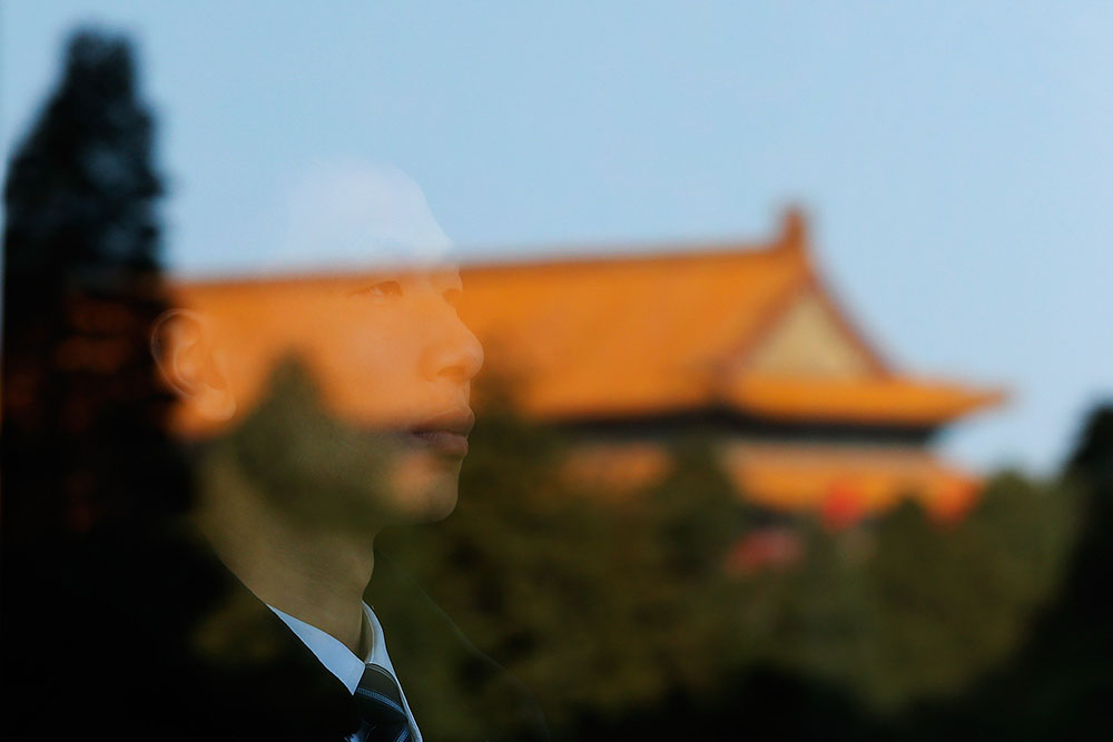 Is China Really Cracking Up? - Vimarsana News