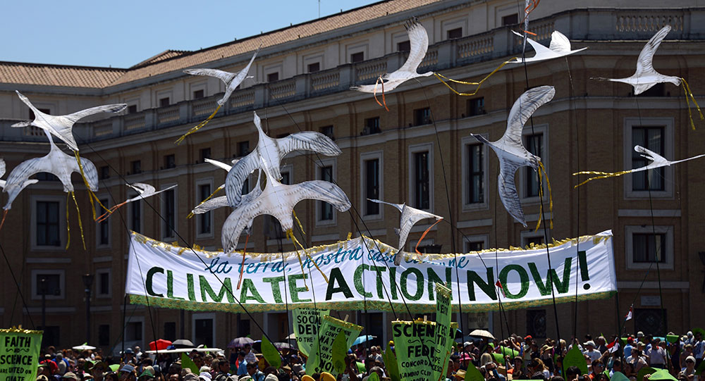 Scientists Call for More Emission Cuts - Vimarsana News