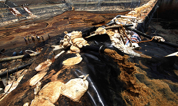 China Faces Long Battle to Clean Polluted Soil - Vimarsana News